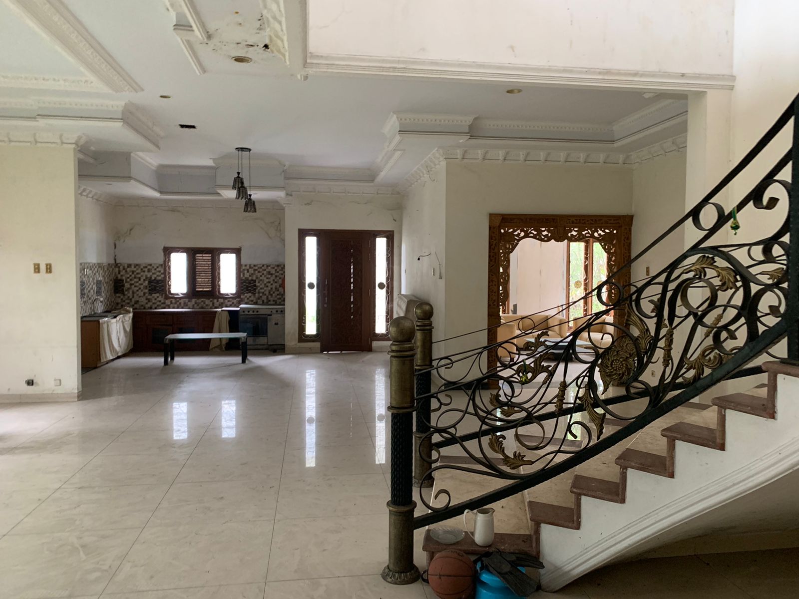 Rumah Dijual di Tropikana Jababeka Cikarang
